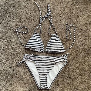 Cupshe Striped Bikini - size M - Never Worn